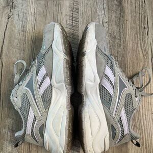 Reebok Gray Athletic Sneakers with Light Pink Accents
